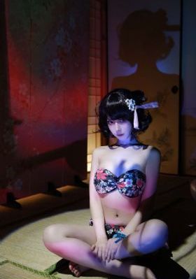公在客厅里吃我的奶涨奶电影_4K在线观看完整版